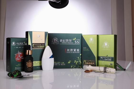 “香妃麗顏”祛黑頭鼻膜一貼輕松，黑頭無(wú)蹤 