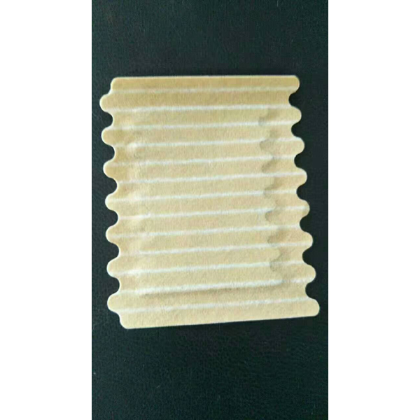 點擊放大 醫(yī)用冷敷貼裸片